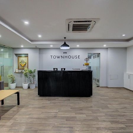 Hotel Unicontinental Mumbai  Buitenkant foto