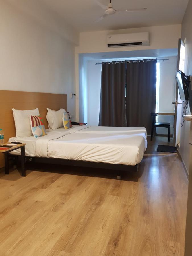 Hotel Unicontinental Mumbai  Buitenkant foto